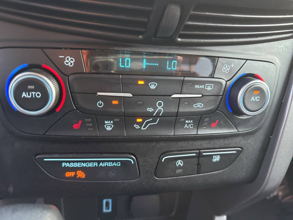 2018 Ford Escape Image 29