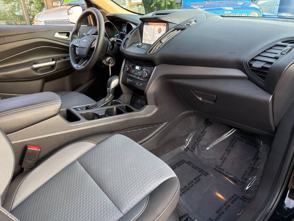 2018 Ford Escape Image 36