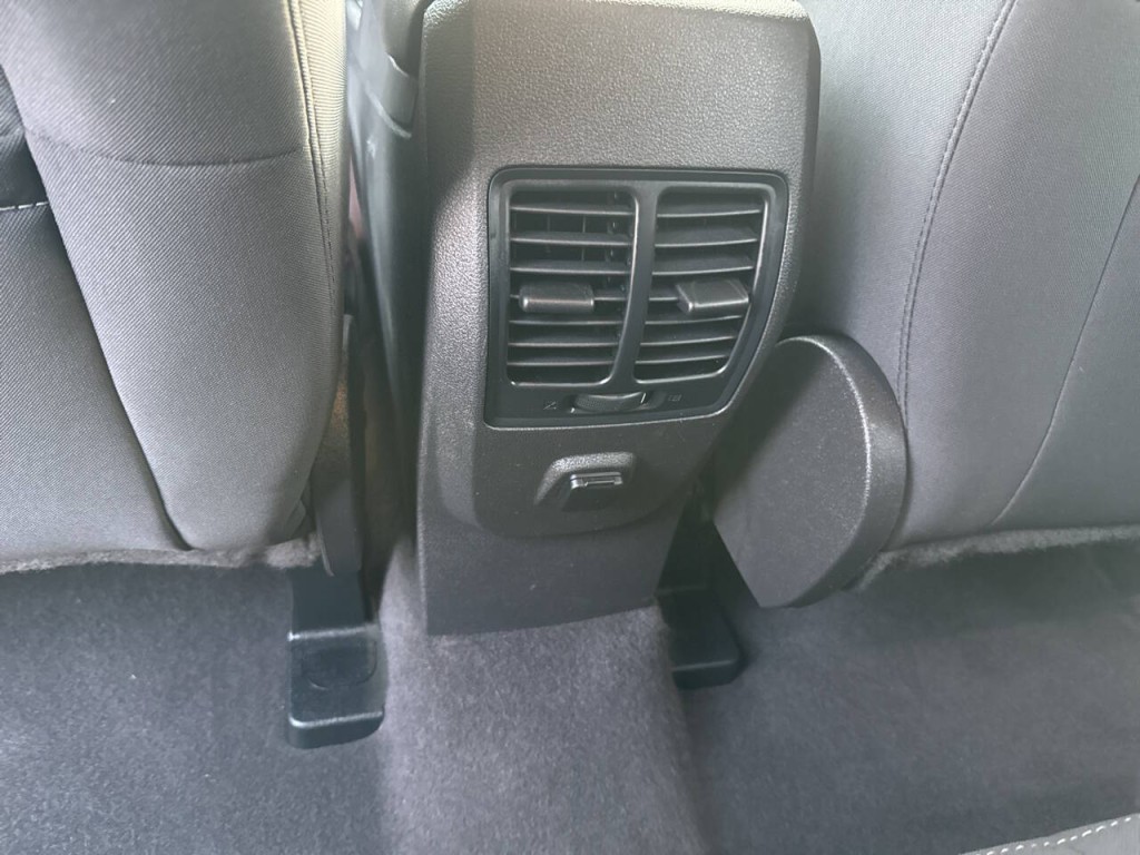 2018 Ford Escape Image 44