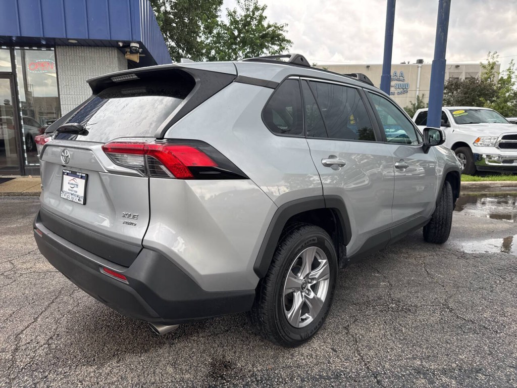 2019 Toyota Rav4 Image 5
