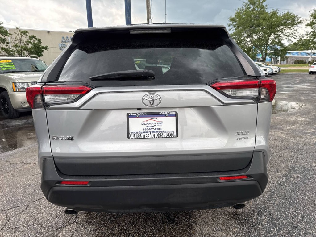 2019 Toyota Rav4 Image 6