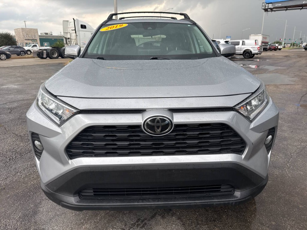 2019 Toyota Rav4 Image 9