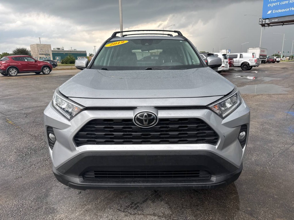 2019 Toyota Rav4 Image 10
