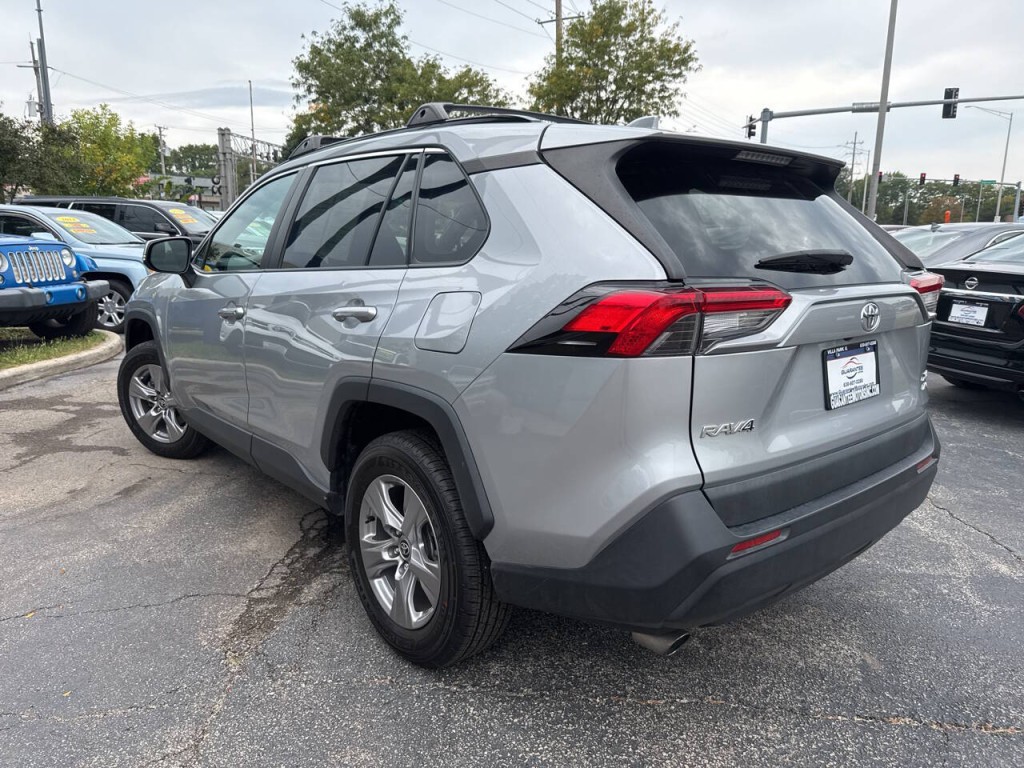2019 Toyota Rav4 Image 8