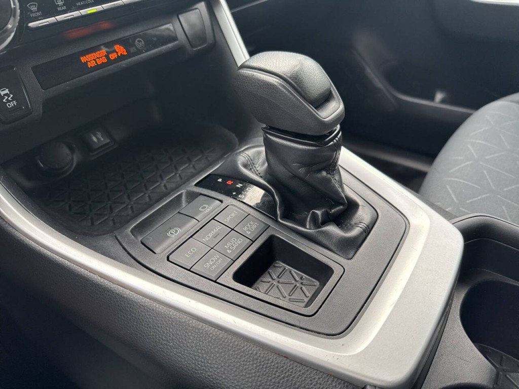 2019 Toyota Rav4 Image 32