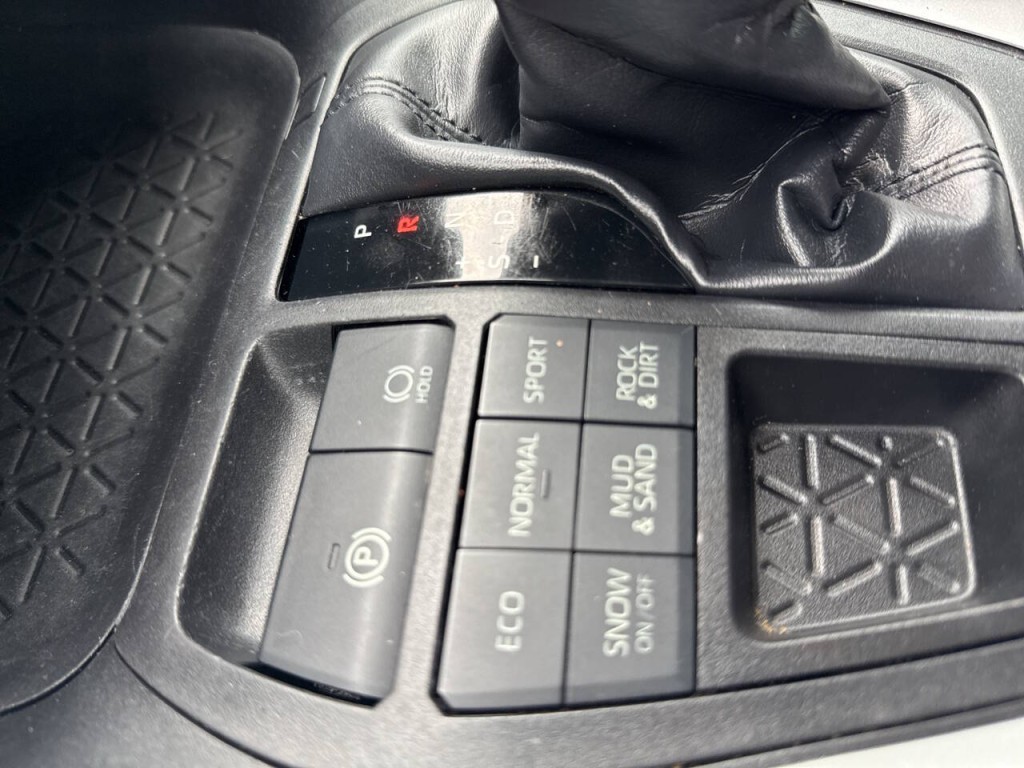 2019 Toyota Rav4 Image 33