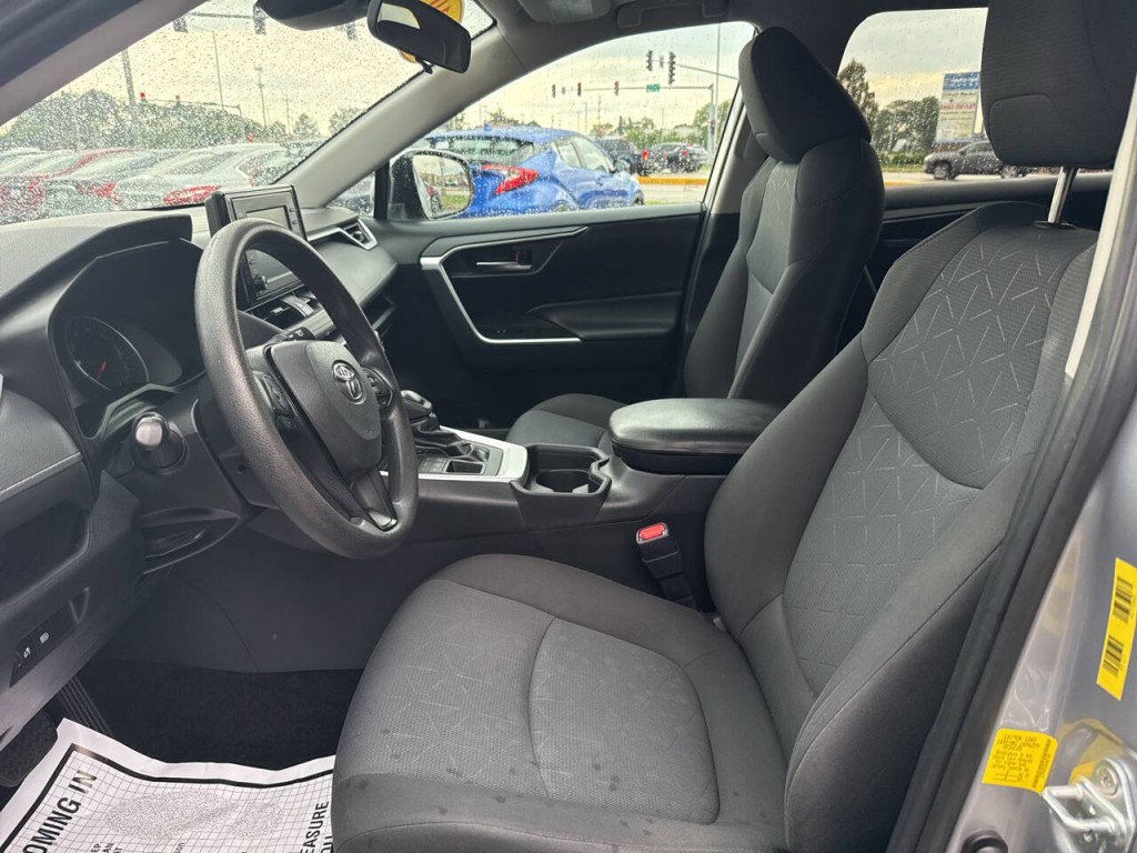 2019 Toyota Rav4 Image 38