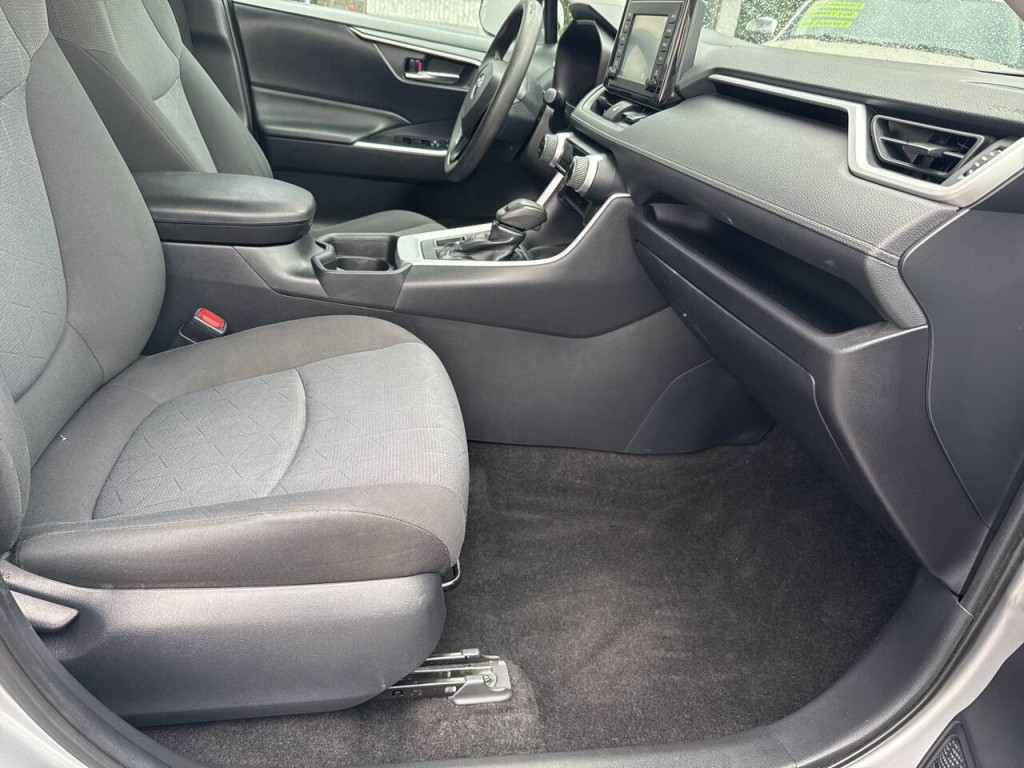 2019 Toyota Rav4 Image 39
