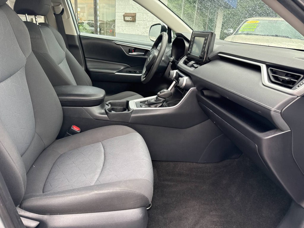 2019 Toyota Rav4 Image 40