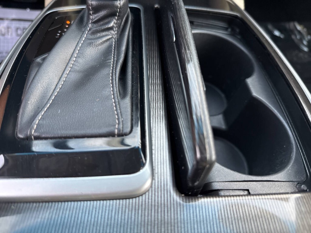 2016 INFINITI QX60 Image 30