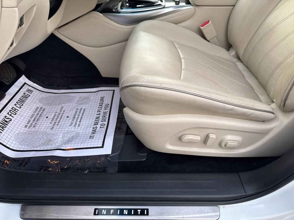 2016 INFINITI QX60 Image 33