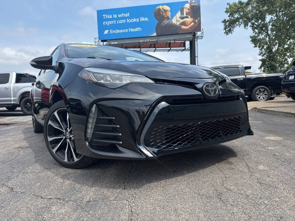2019 Toyota Corolla Image 3