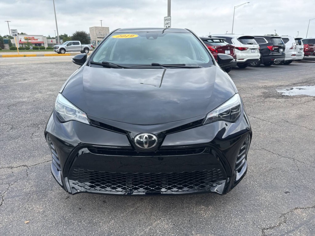 2019 Toyota Corolla Image 13
