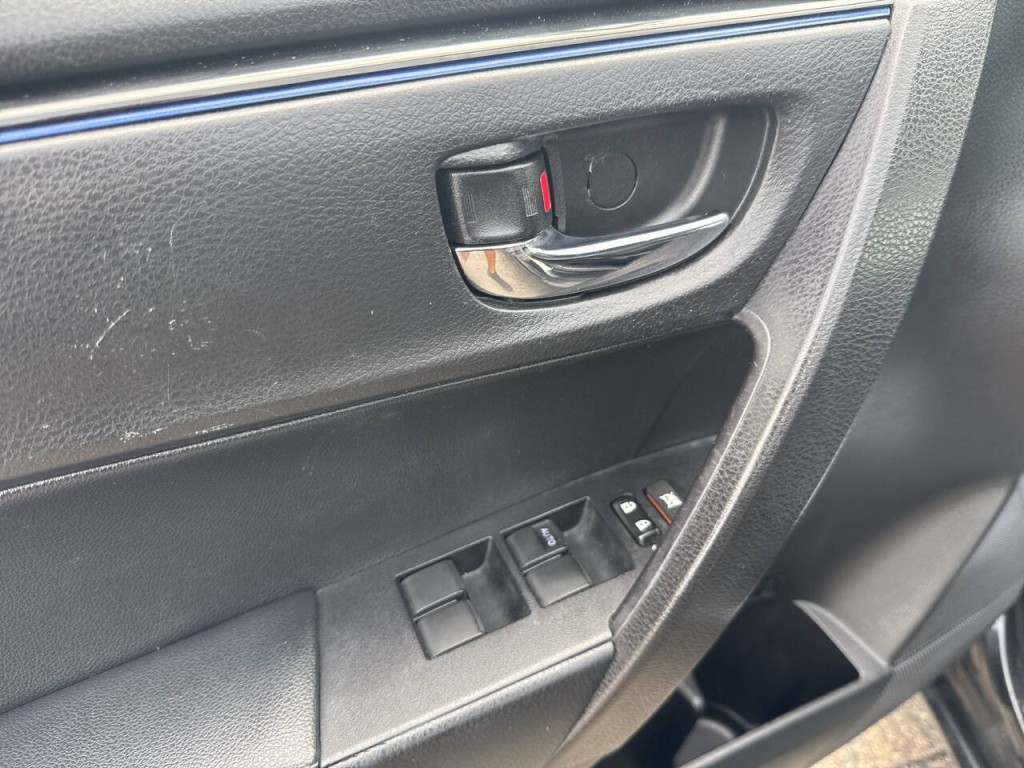 2019 Toyota Corolla Image 18