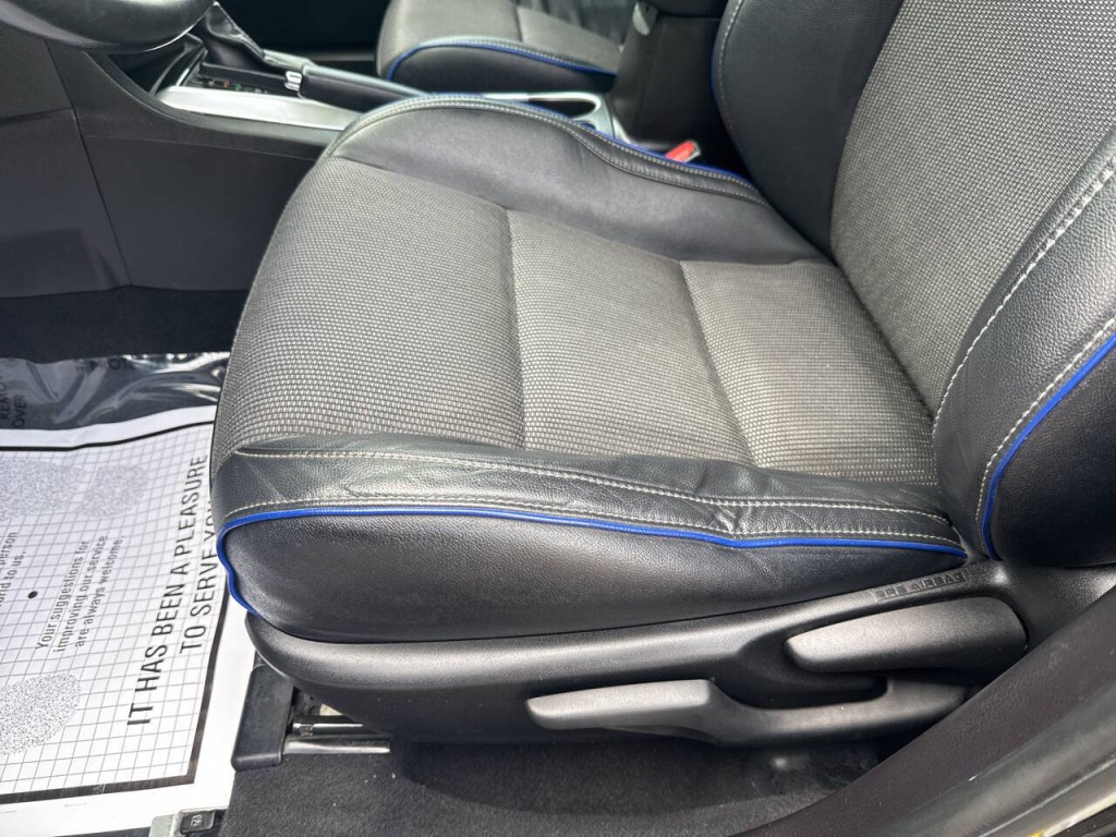 2019 Toyota Corolla Image 32
