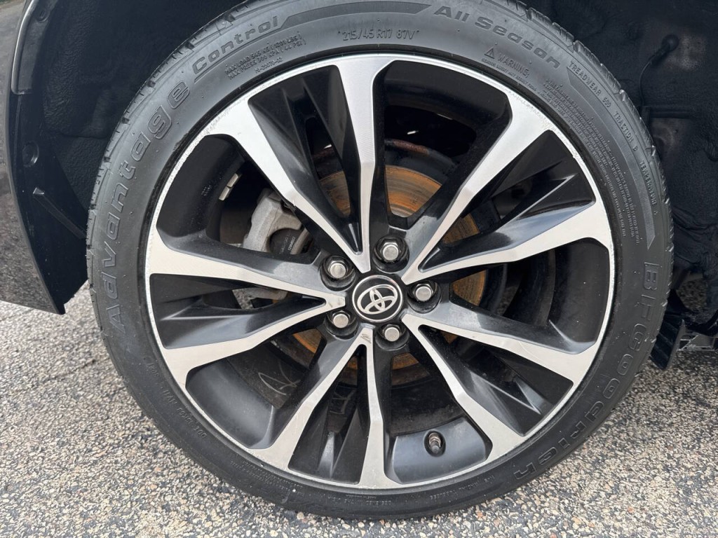 2019 Toyota Corolla Image 50