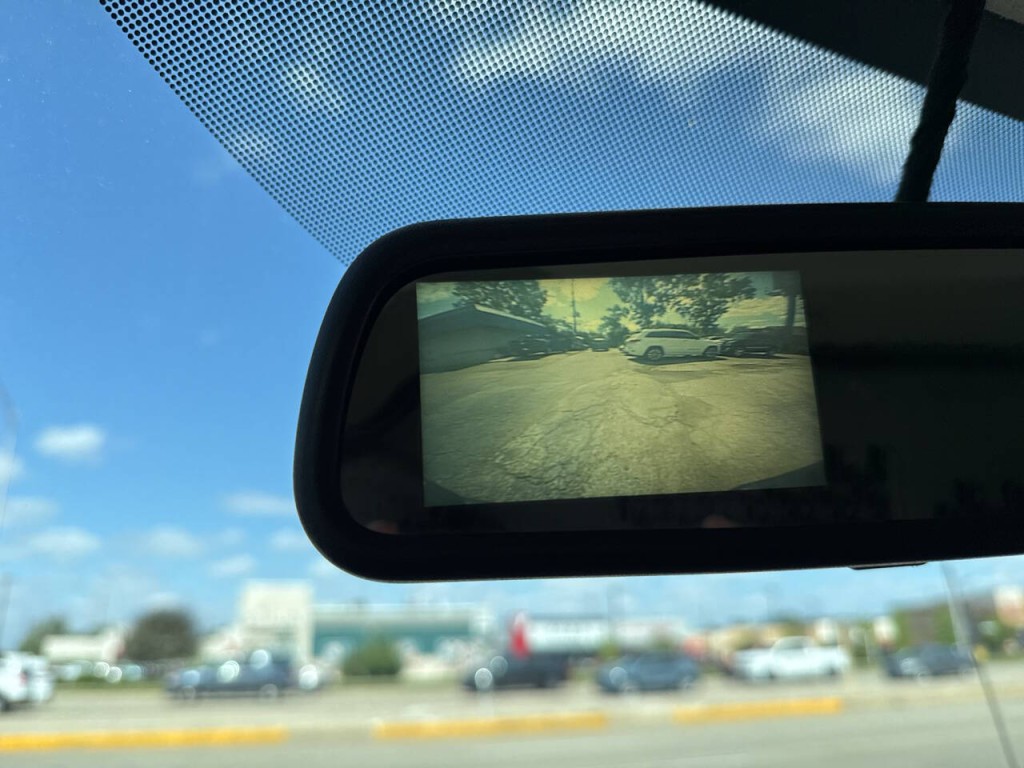 2020 Chevrolet Express Image 18