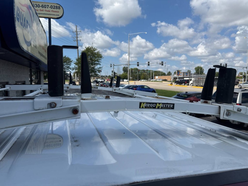 2020 Chevrolet Express Image 38