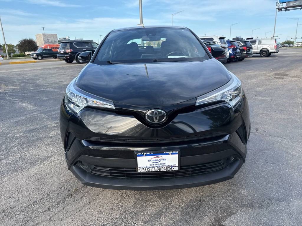 2018 Toyota C-HR Image 4