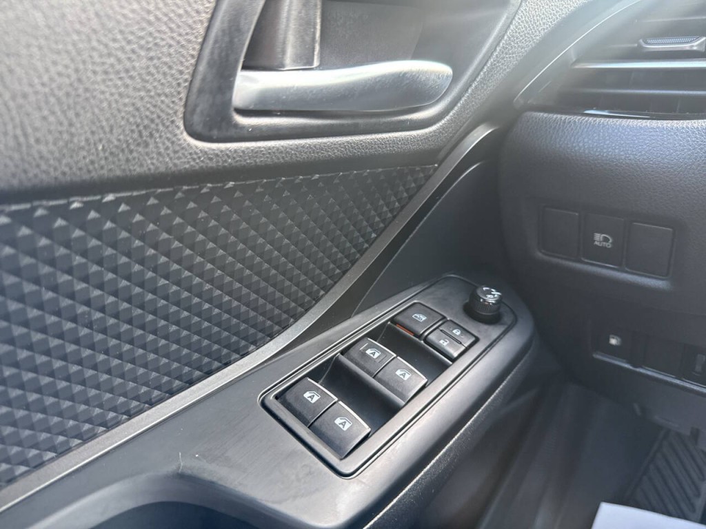 2018 Toyota C-HR Image 14