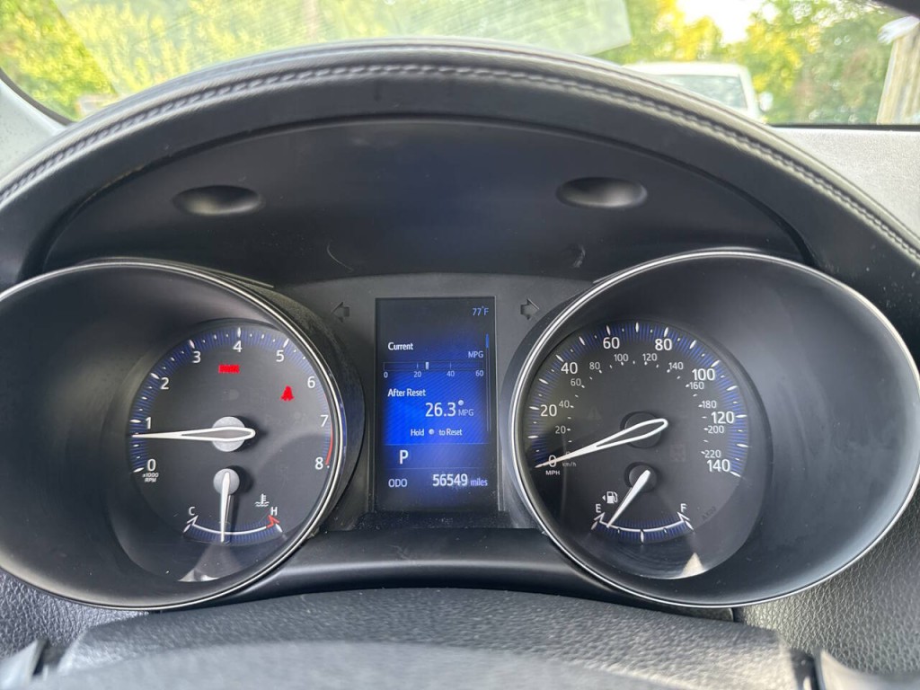 2018 Toyota C-HR Image 17
