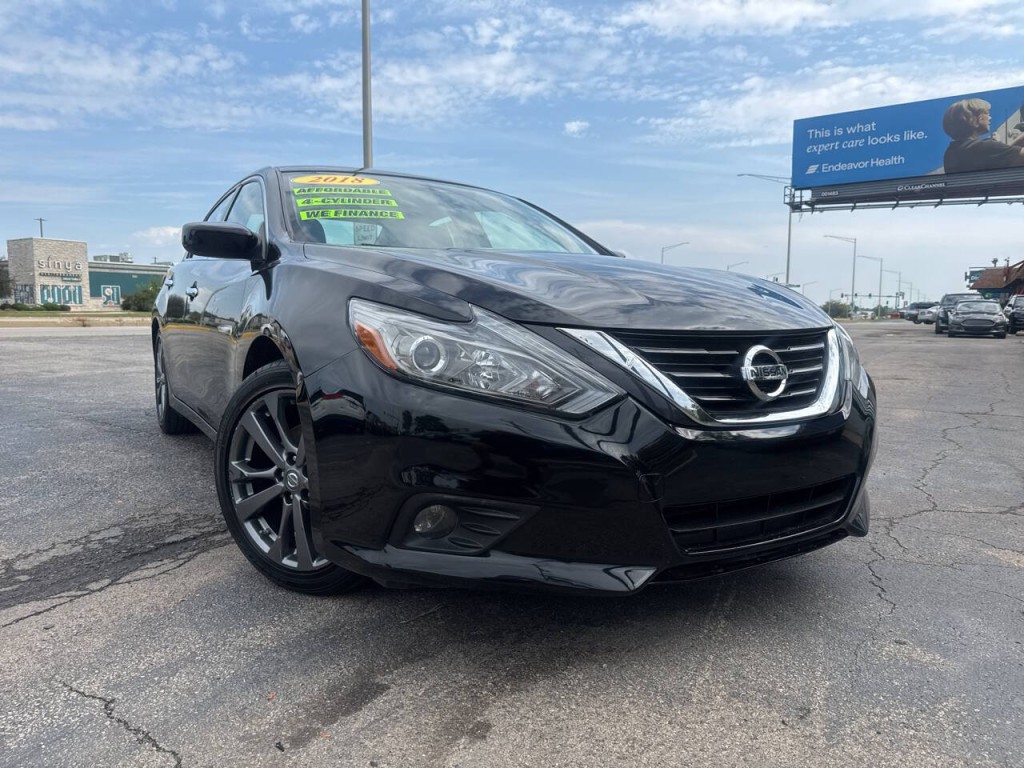 2018 Nissan Altima Image 2