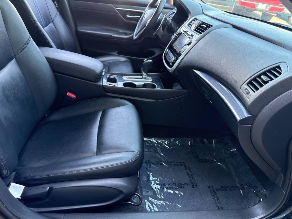 2018 Nissan Altima Image 31