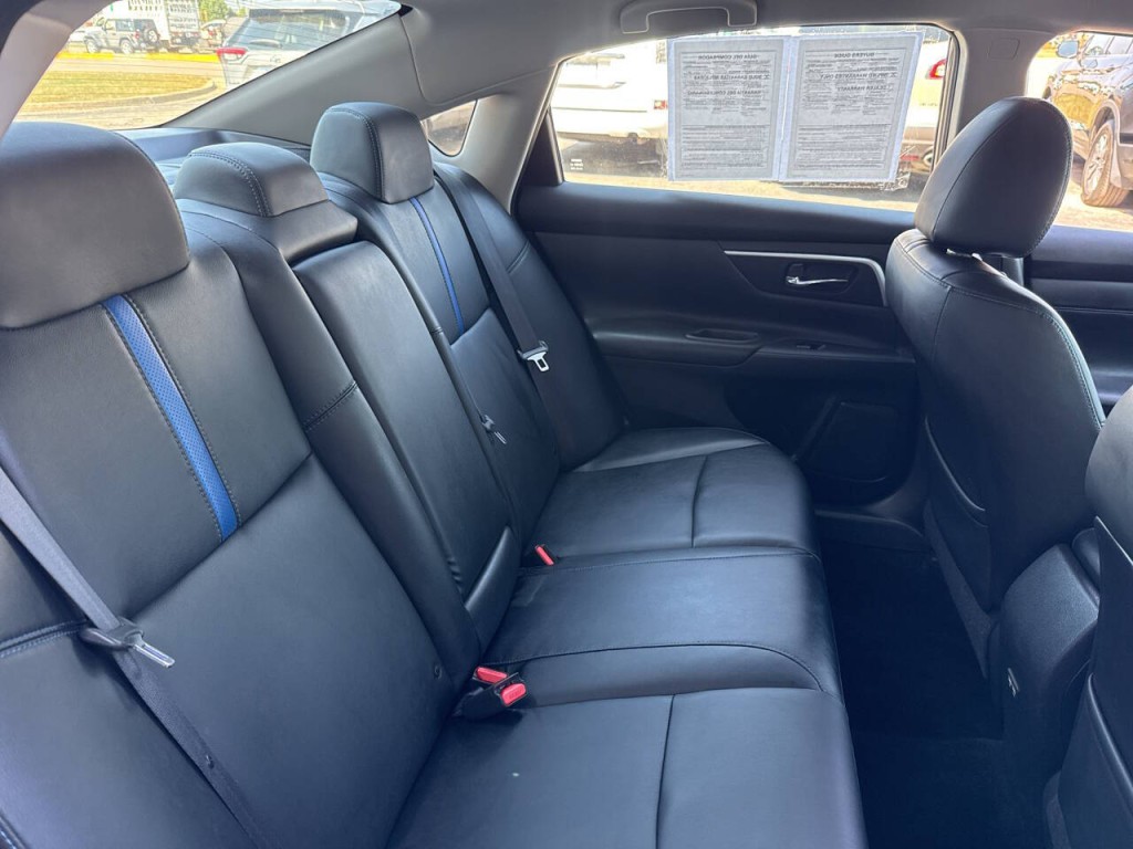 2018 Nissan Altima Image 37