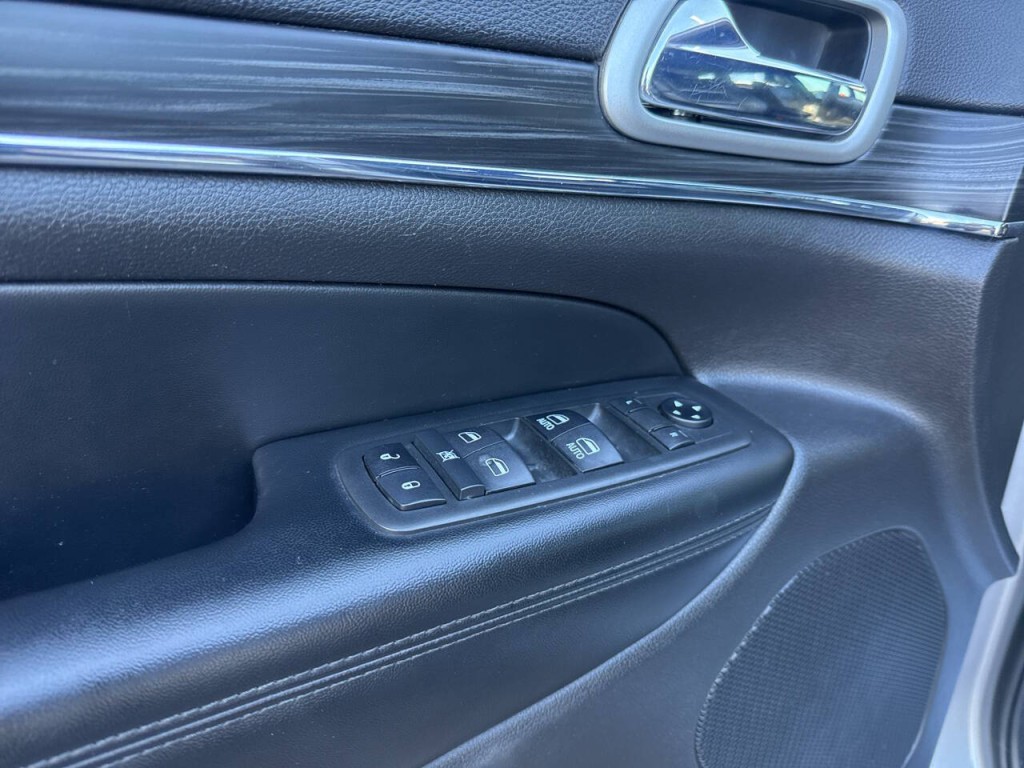 2019 Jeep Grand Cherokee Image 13