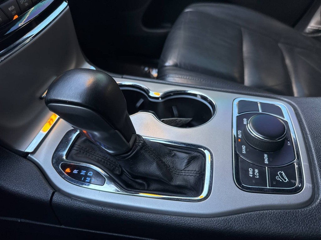 2019 Jeep Grand Cherokee Image 25