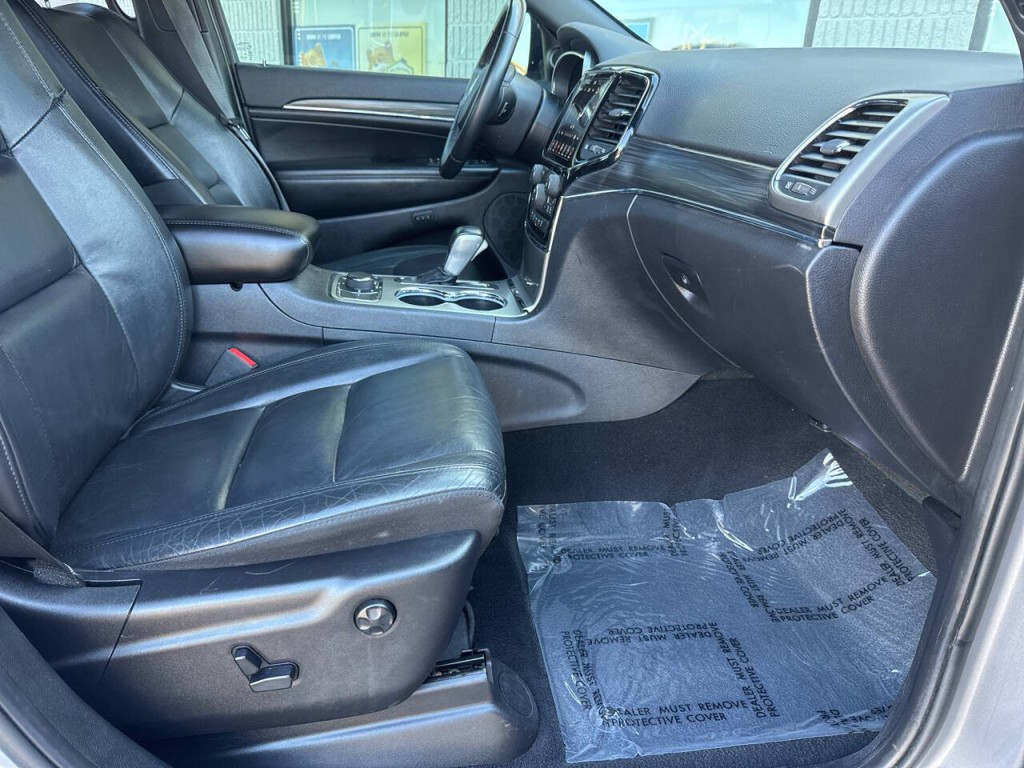 2019 Jeep Grand Cherokee Image 32