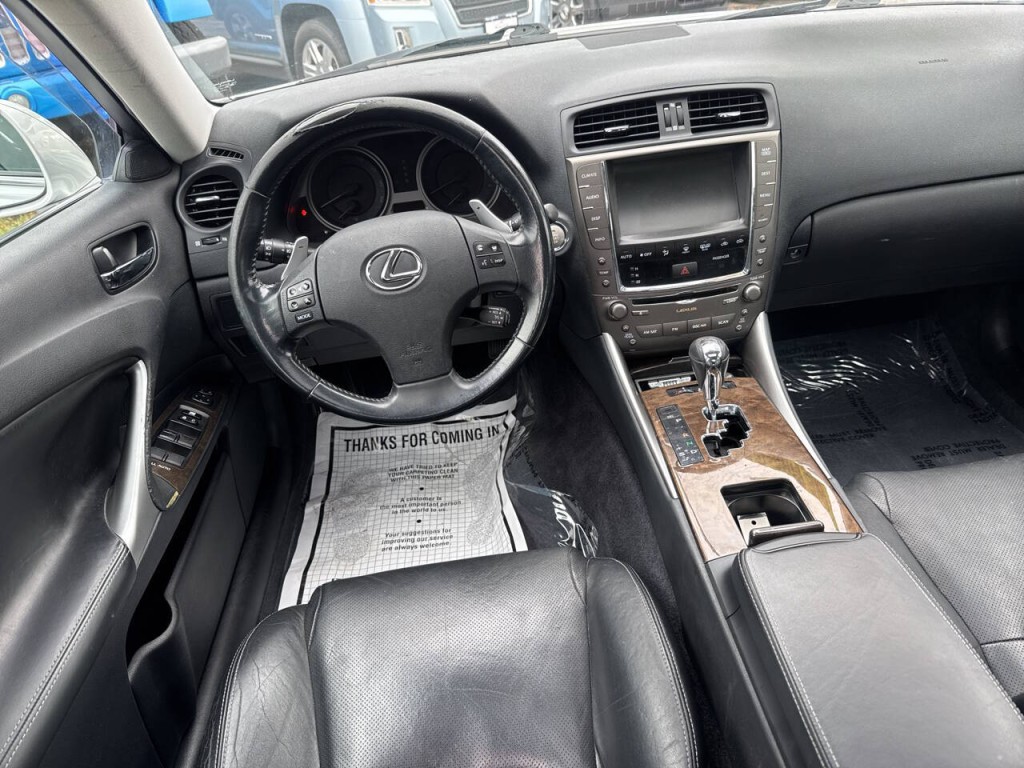 2009 Lexus IS 250 Image 30