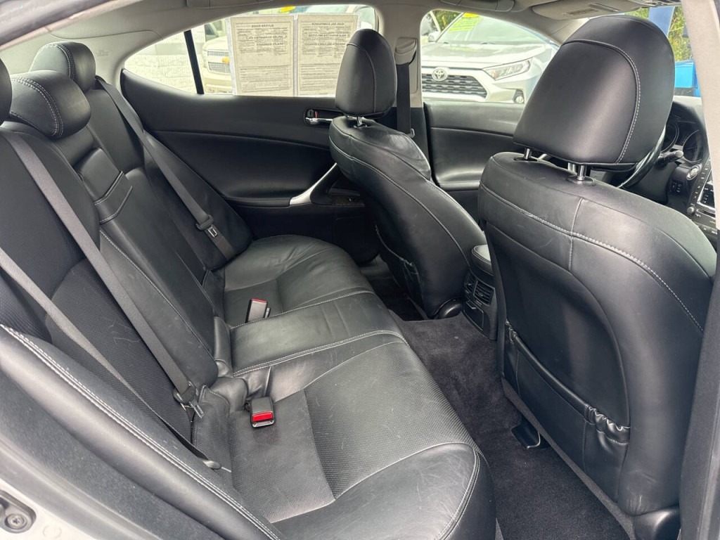 2009 Lexus IS 250 Image 41