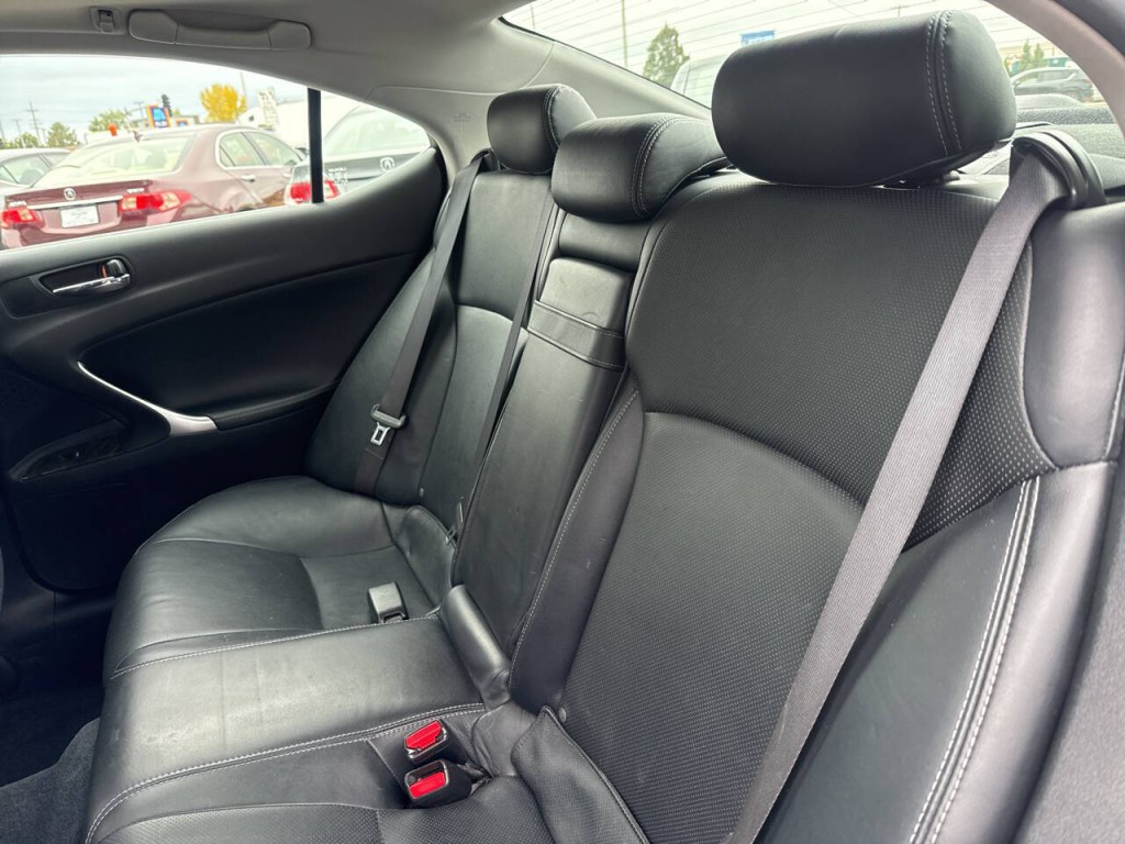 2009 Lexus IS 250 Image 43
