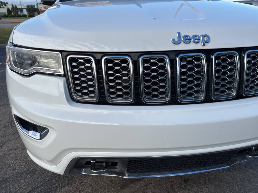 2017 Jeep Grand Cherokee Image 8