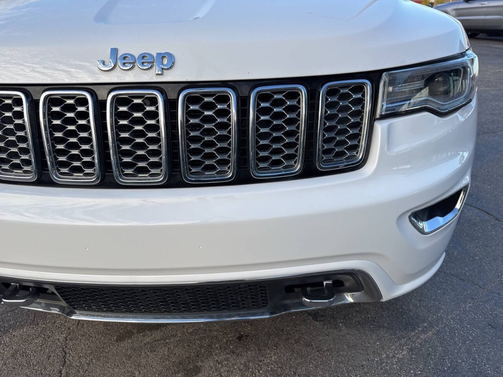 2017 Jeep Grand Cherokee Image 9