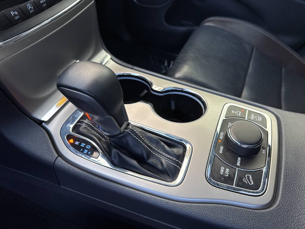 2017 Jeep Grand Cherokee Image 30