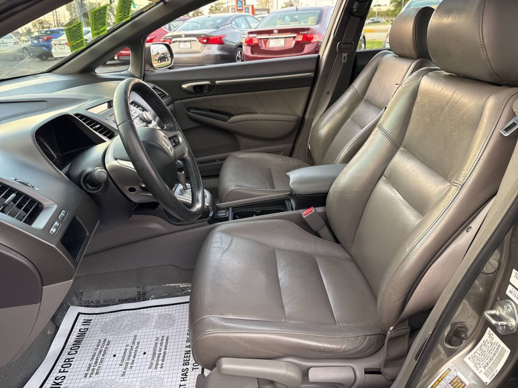 2008 Honda Civic Image 25