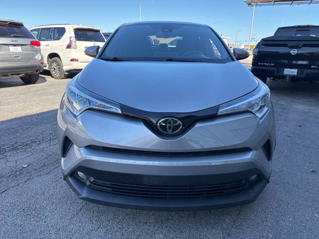 2018 Toyota C-HR Image 10