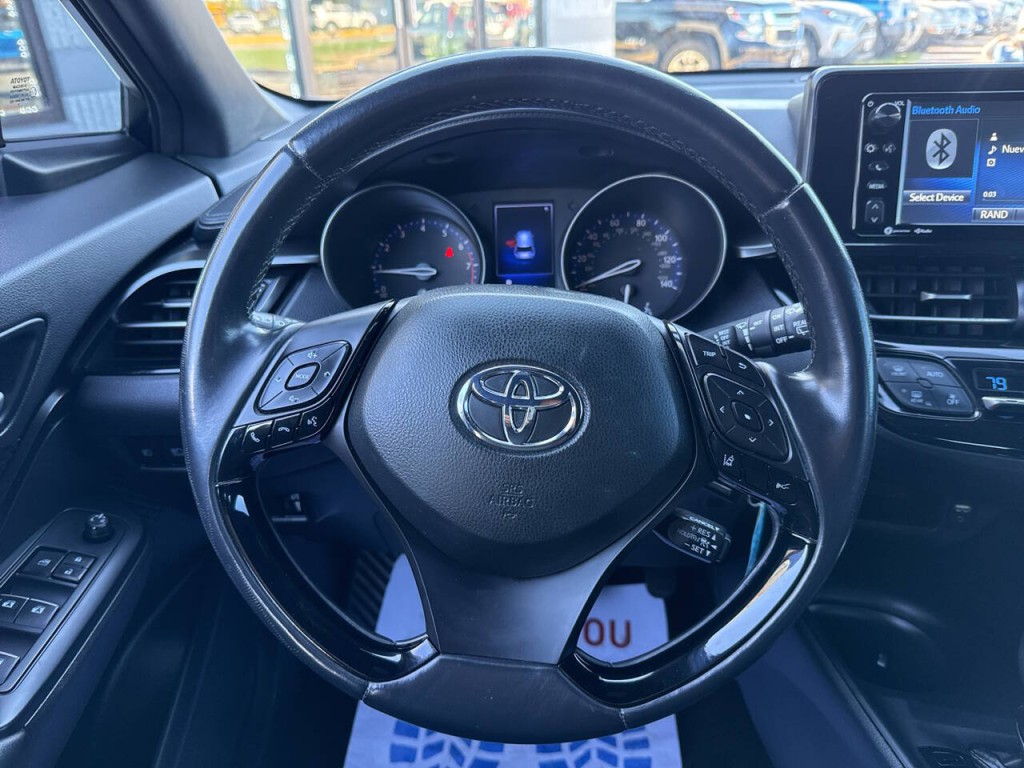 2018 Toyota C-HR Image 20