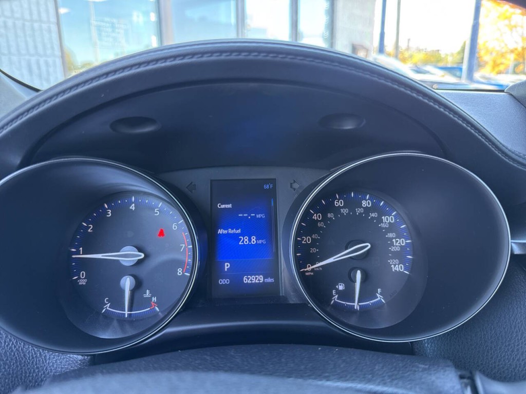 2018 Toyota C-HR Image 23
