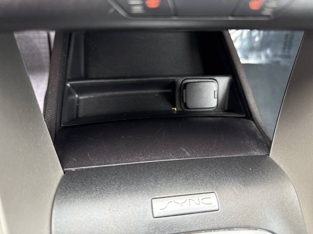 2015 Ford Fusion Image 24