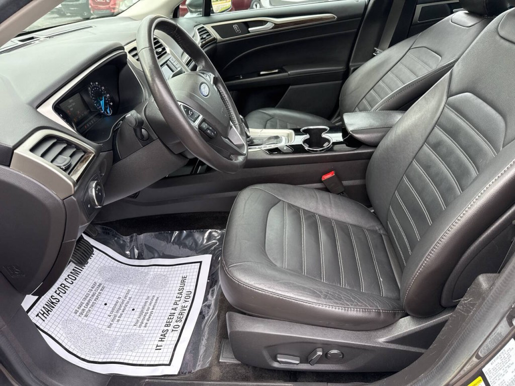 2015 Ford Fusion Image 27