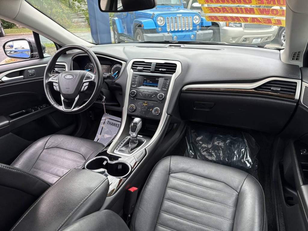 2015 Ford Fusion Image 37