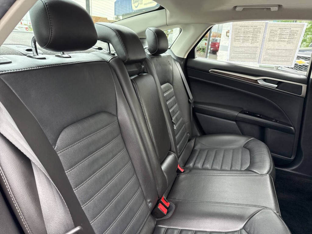 2015 Ford Fusion Image 43