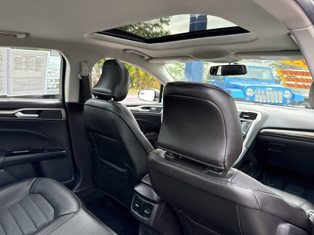 2015 Ford Fusion Image 48