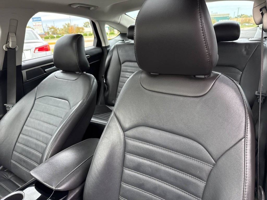 2015 Ford Fusion Image 49