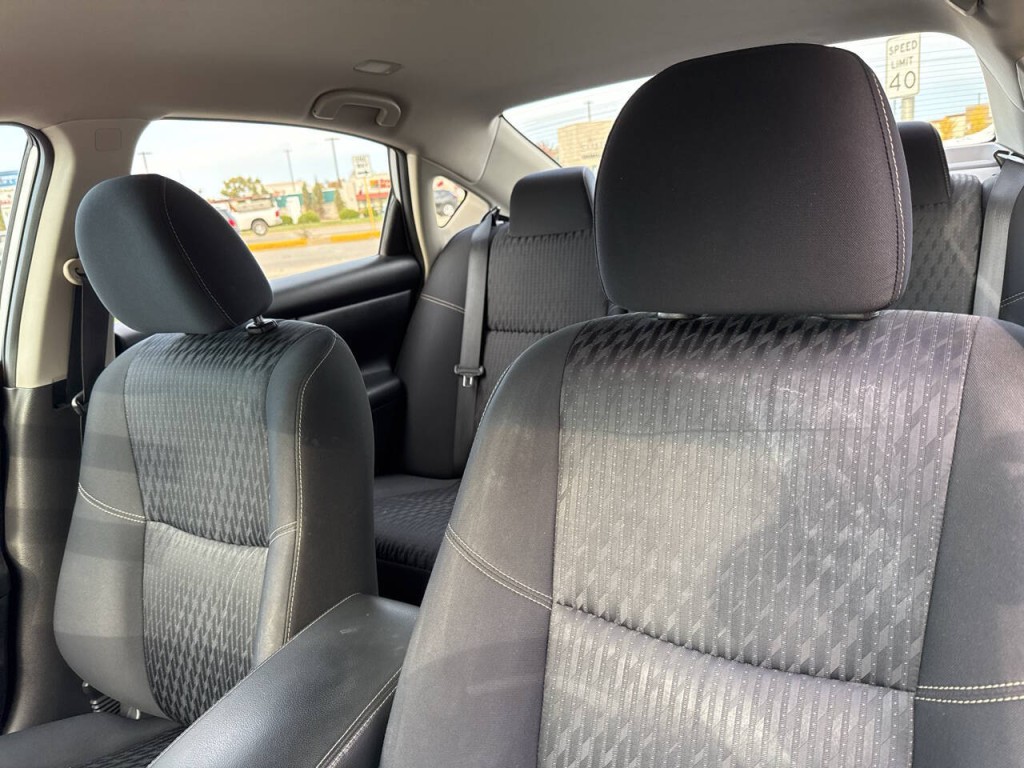 2017 Nissan Altima Image 51
