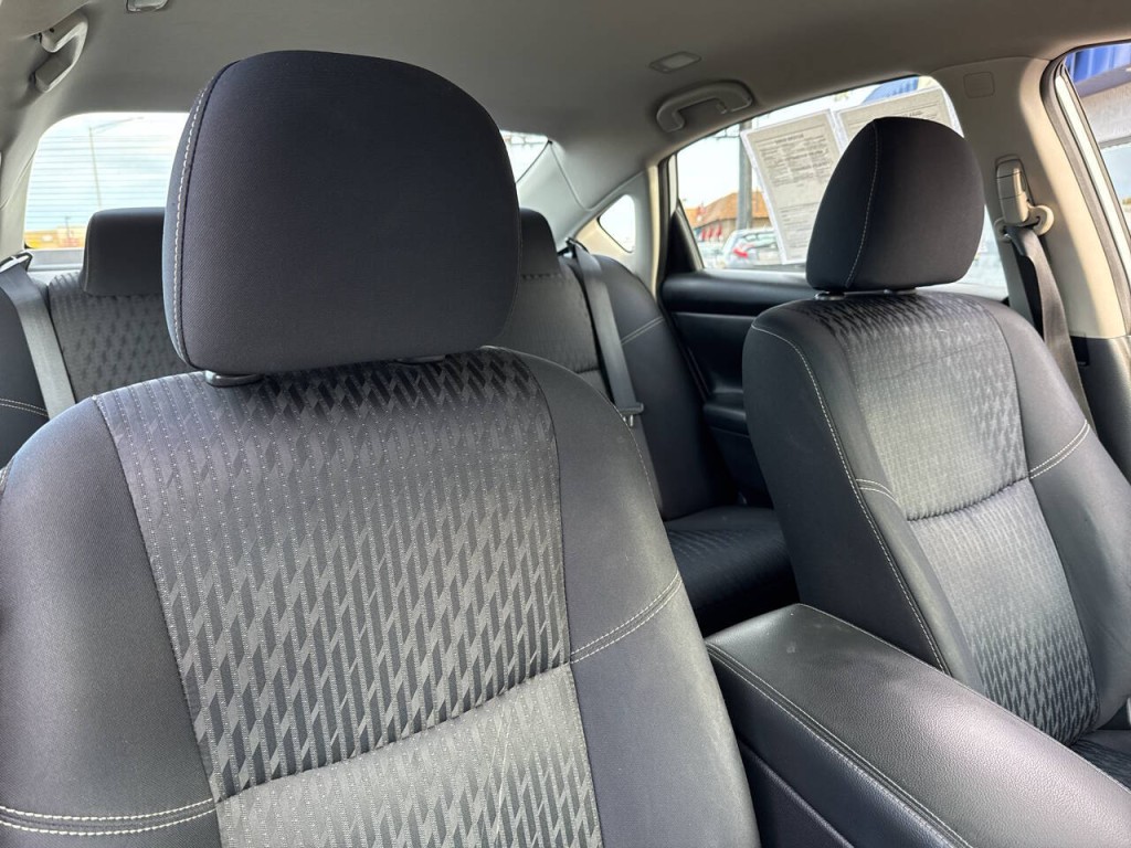 2017 Nissan Altima Image 52