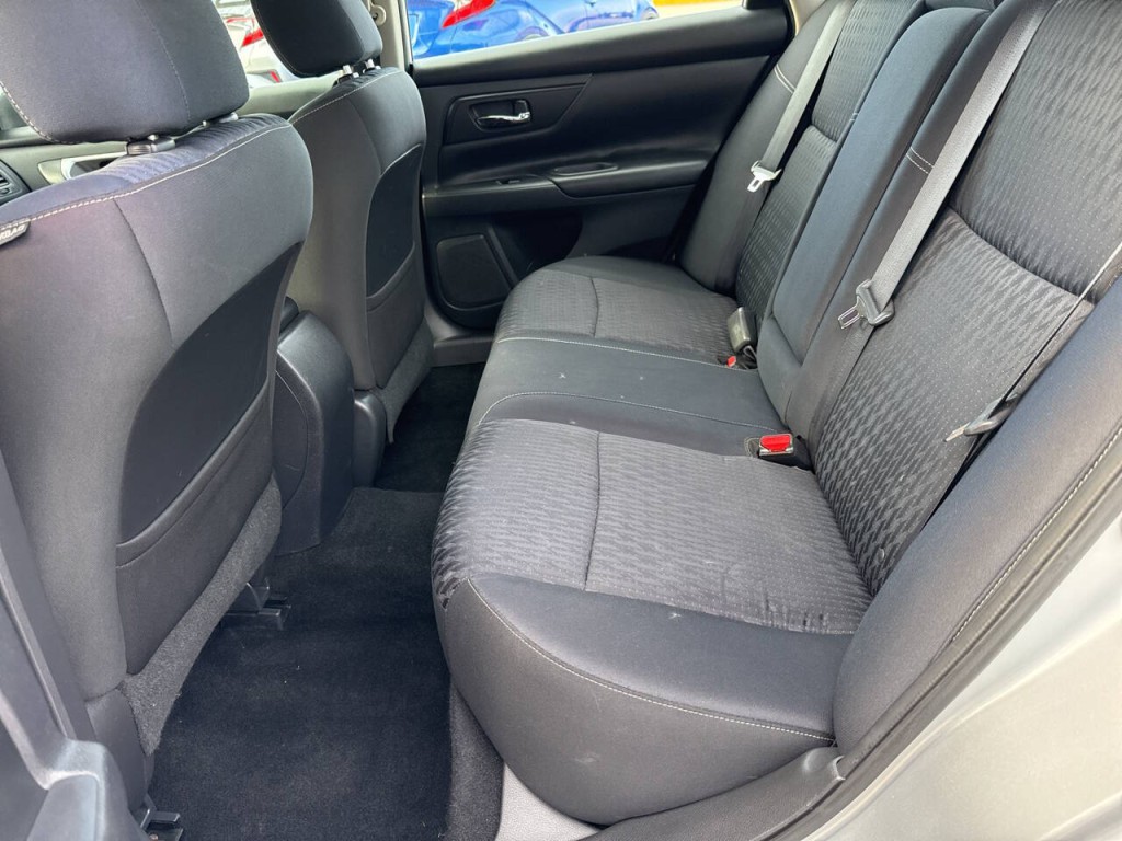 2017 Nissan Altima Image 51